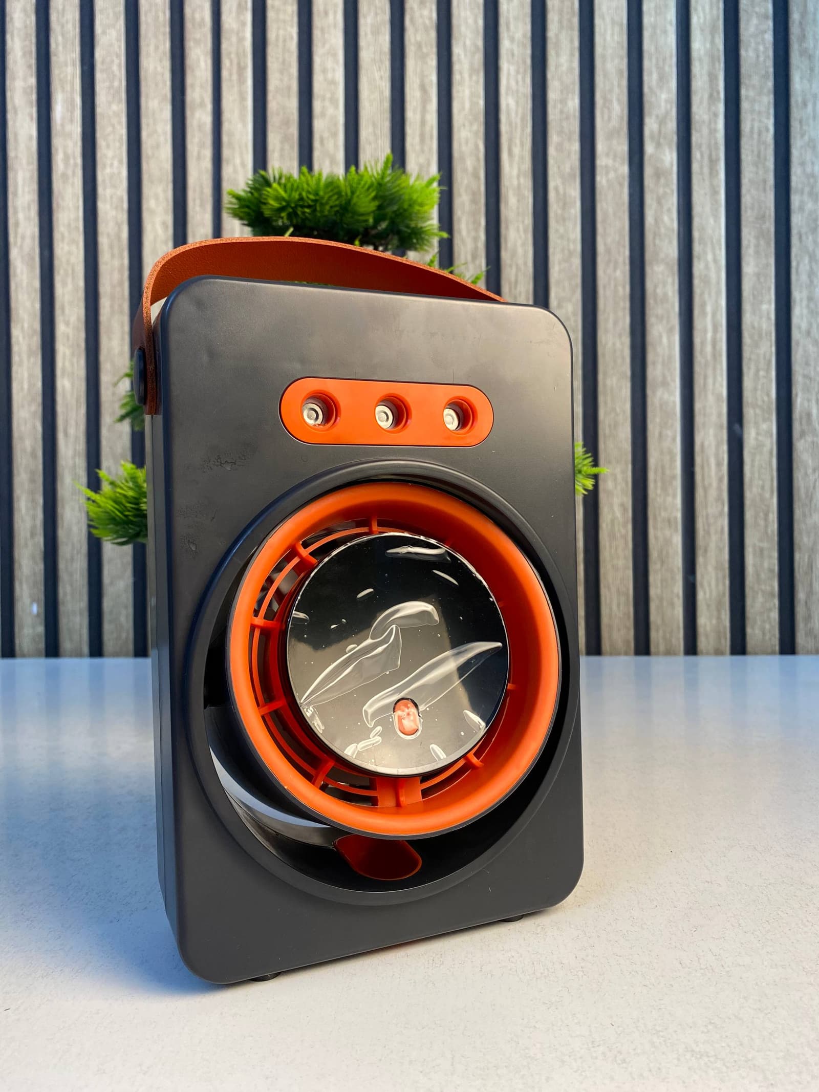 Mini Purificateur et Refroidisseur d'Air Portable 4en1 5 Vitesses - مبرد ومكيف هواء محمول 4 في 1 برذاذ الماء وبطارية قابلة للشحن - Vacance & Loisir - صورة حقيقية 17