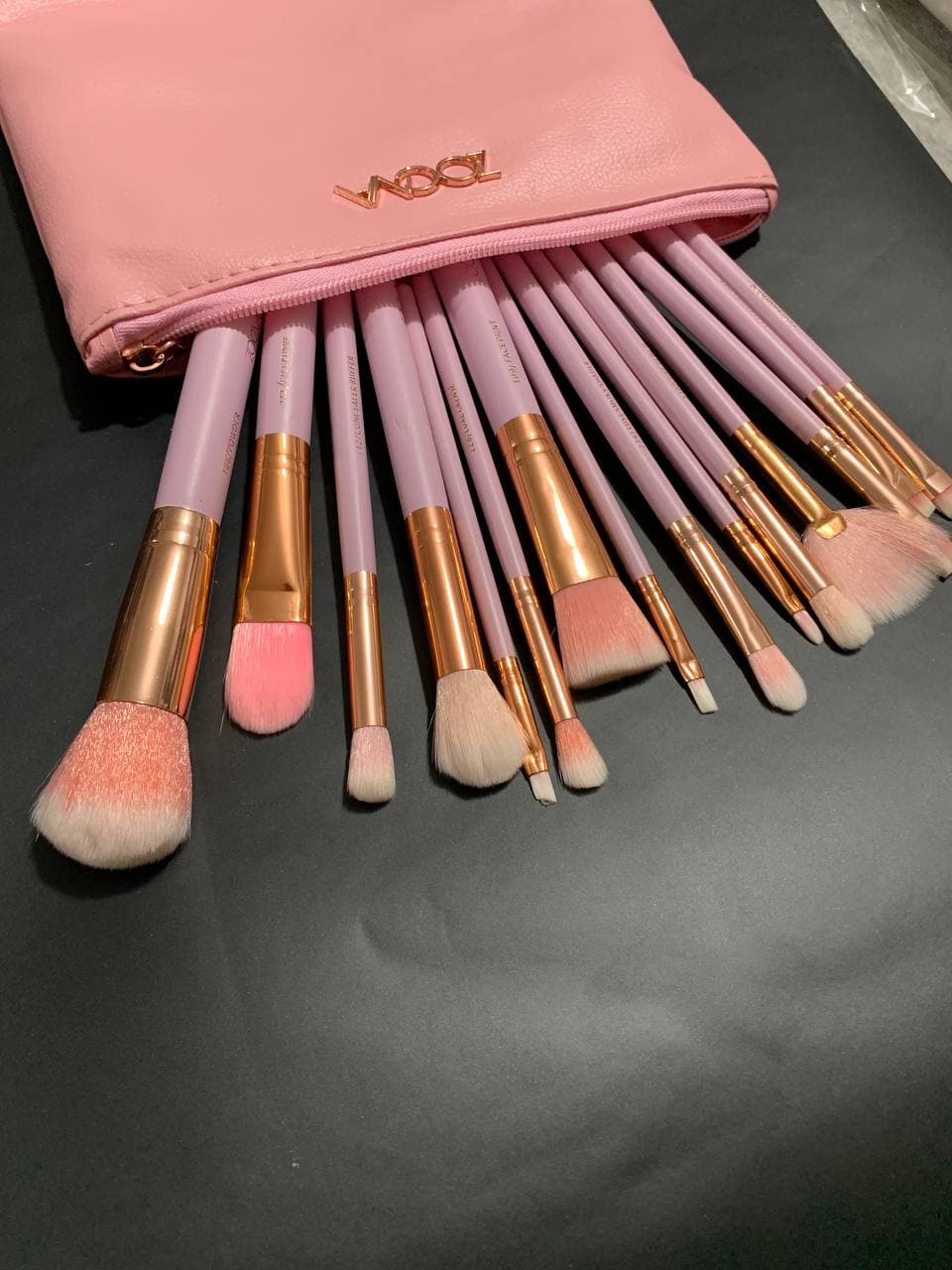 Lot de 15 Pinceaux zoeva professionnels avec trousse - Soins et Beauté - صورة حقيقية 13