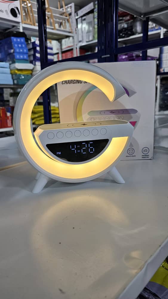 Réveil et Haut-parleur Bluetooth RGB intelligente type Big G Wireless Charger V3 - BT-3401 - Électronique - صورة حقيقية 8