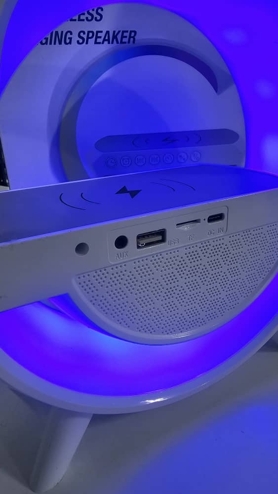 Réveil et Haut-parleur Bluetooth RGB intelligente type Big G Wireless Charger V3 - BT-3401 - Électronique - صورة حقيقية 10