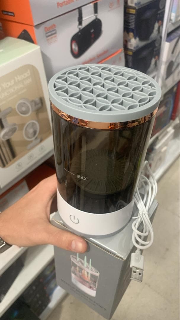 Machine de nettoyage de pinceaux maquillage électrique portable 3en1 - منظف ومجفف فرش المكياج الأوتوماتيكي - Soins et Beauté - صورة حقيقية 8