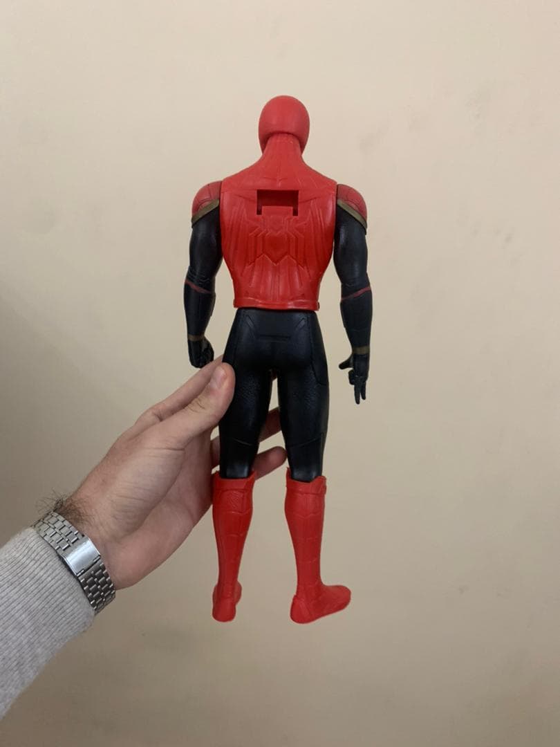 Figurine Géante Spider-Man 30 cm en PVC Le Super-Héros Mythique à Collectionner - Jouet & Gaming - صورة حقيقية 6