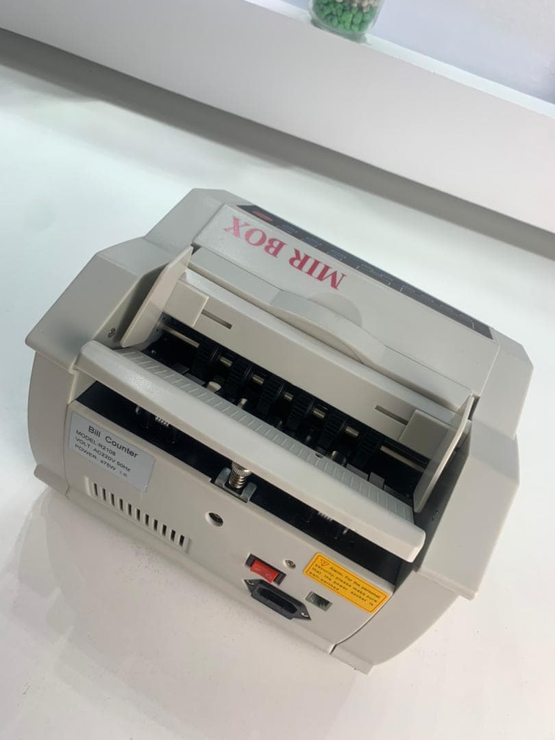 Compteuse Automatique de Billets avec Détection UV – آلة عد النقود الأوتوماتيكية مع كشف الأشعة فوق البنفسجية - Outillage et Bricolage - صورة حقيقية 13