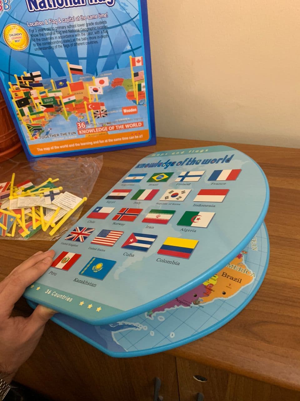 Puzzle Carte du Monde en Bois Pliable avec Drapeaux et Capitales – لعبة تعليمية للأطفال خريطة العالم مع الأعلام والعواصم - Jouet & Gaming - صورة حقيقية 13