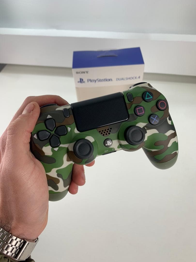 Manette sans fil DualShock 4 pour PlayStation 4 Camouflage Vert – يد تحكم لاسلكية للبلايستيشن - Jouet & Gaming - صورة حقيقية 7