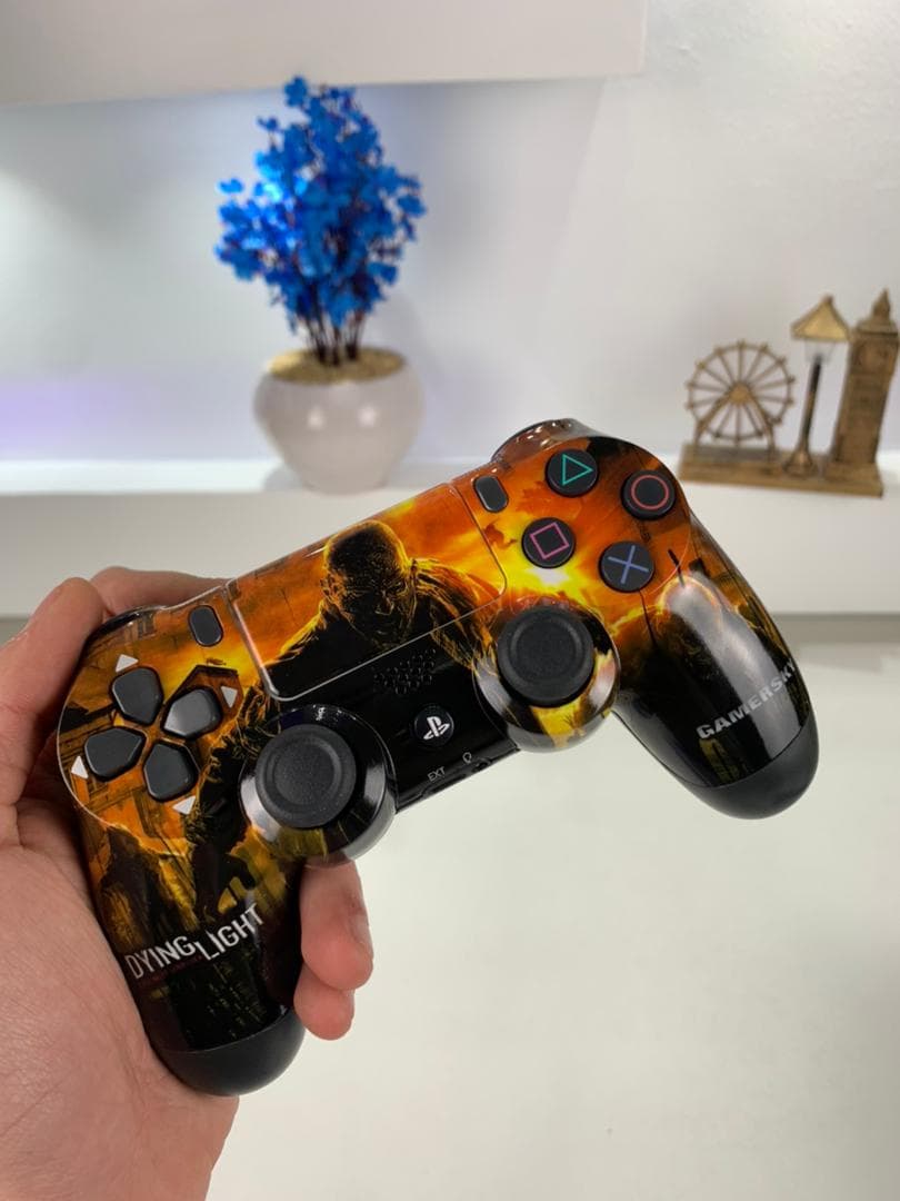 SONY DualShock Manette PS4 Sans Fil, Batterie Rechargeable (High Copy) – Edition Dying Light - Jouet & Gaming - صورة حقيقية 5