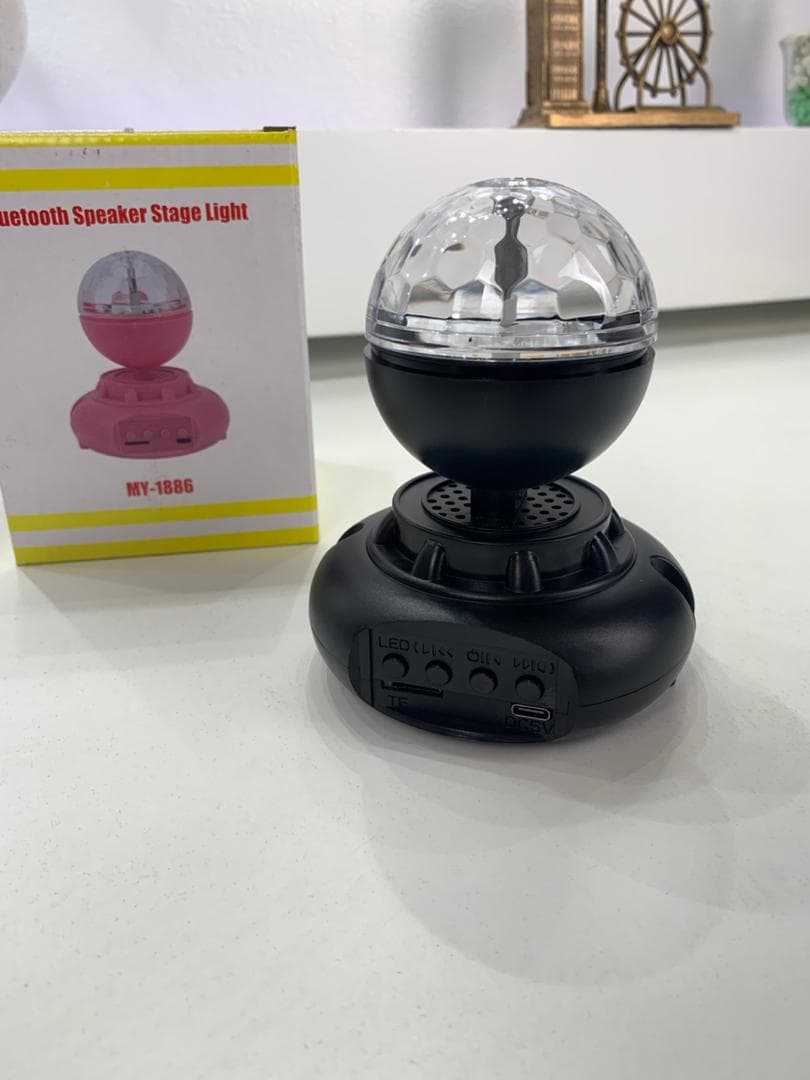 Projecteur LED de Scène avec Haut-Parleur – جهاز عرض مع مكبر صوت - Électronique - صورة حقيقية 7