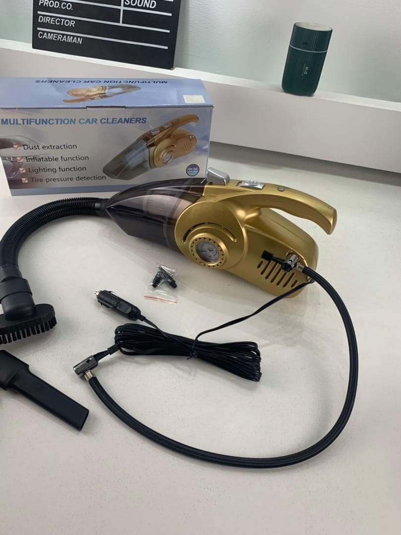 Aspirateur Portable 4 en 1 pour Voiture avec Gonfleur de Pneu Numérique – مكنسة كهربائية وجهاز نفخ العجلات - Accessoires Auto/Moto - صورة حقيقية 10