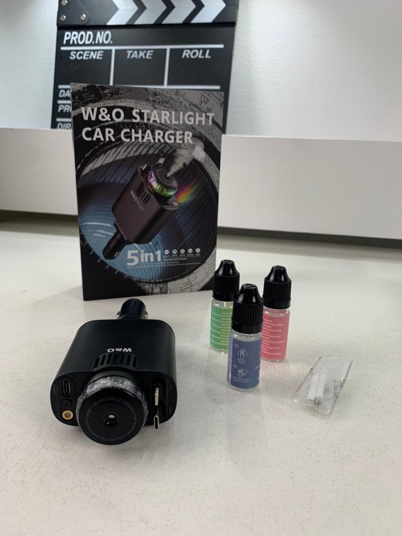 Chargeur voiture rétractable 5 en 1 avec aromathérapie et lumière des étoiles – شاحن سريع للسيارة مع معطر - Accessoires Auto/Moto - صورة حقيقية 9