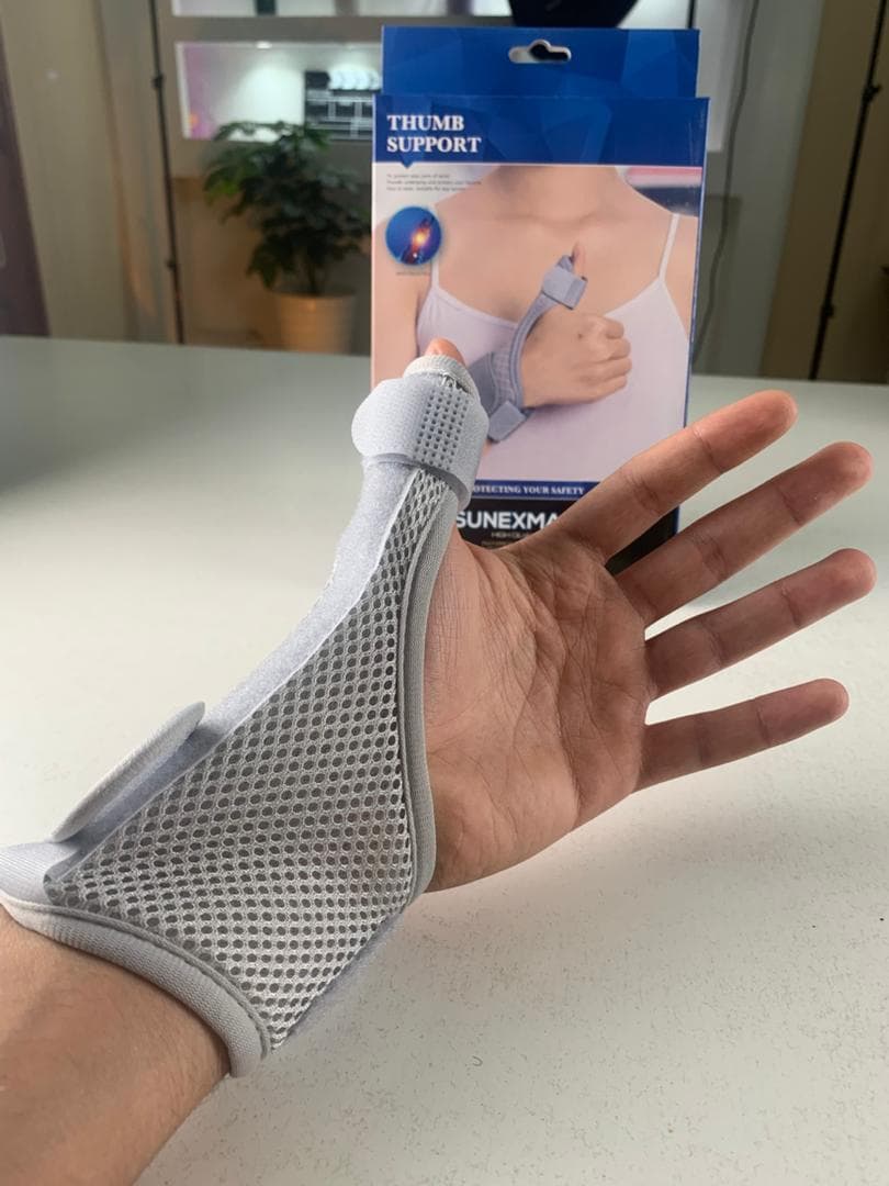 Attelle de Protection Réglable et Respirant pour le Pouce – ضمادة إصبع الكبير - Soins et Beauté - صورة حقيقية 9