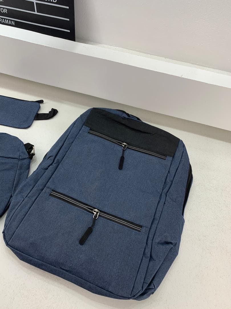 Sac à dos homme avec sac bandoulière et trousse 3en1 bleu 2775-11 – محفظة ظهر رجالية 3 قطع أزرق - Sac à dos et Mode - صورة حقيقية 4