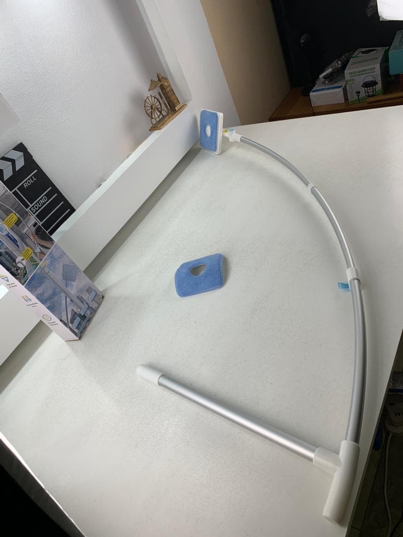 Outil de nettoyage de vitres à long manche télescopique – منظف زجاج خارجي - Maison - صورة حقيقية 8