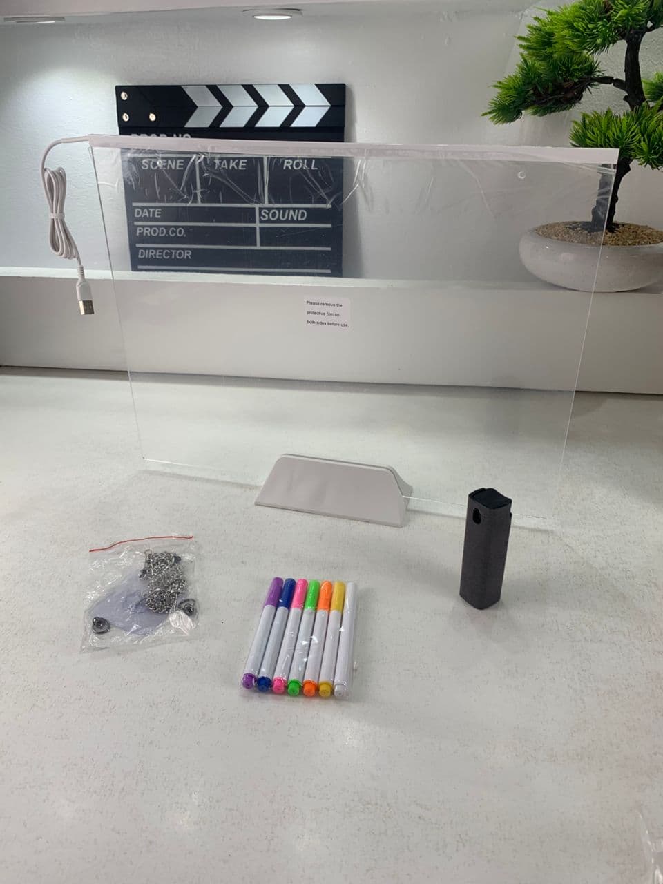 Tableau à Dessin LED coloré avec 7 stylos 40x30cm – لوحة مضيئة للرسم والتلوين - Jouet & Gaming - صورة حقيقية 9