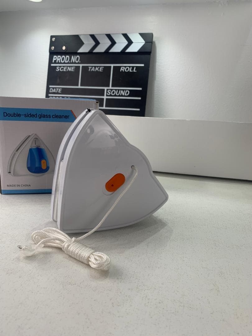 Nettoyeur Magnétique avec Injection de Liquide 3-8 mm – أداة مغناطيسية لتنظيف الزجاج الخارجي - Maison - صورة حقيقية 10