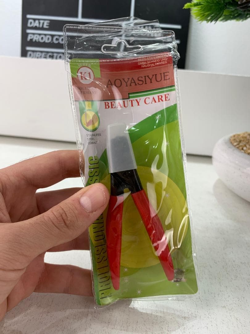 Coupe-ongles courbés en acier inoxydable pour ongles épais – مقص أظافر بتصميم منحني للأظافر السميكة - Soins et Beauté - صورة حقيقية 11
