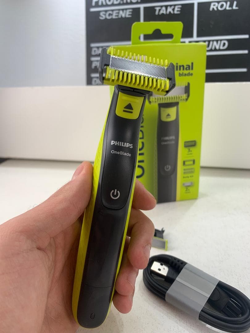Philips OneBlade QP2824/10 Tondeuse Rechargeable Original – ماكينة حلاقة أصلية للرجال - Soins et Beauté - صورة حقيقية 7