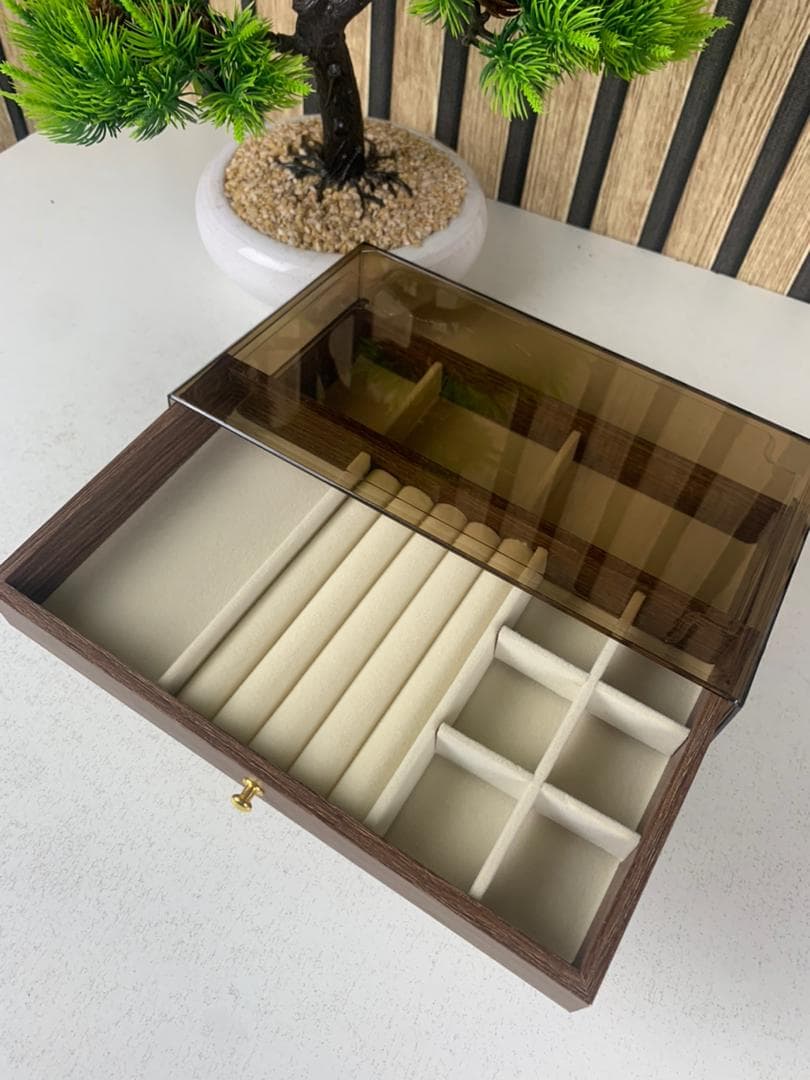 Coffret à bijoux en bois à 3 niveaux très élégant couleur noyer – علبة تنظيم المجوهرات - Soins et Beauté - صورة حقيقية 8