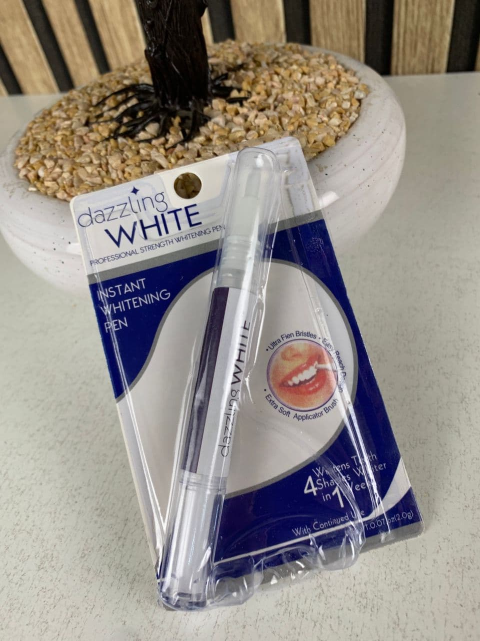 Stylo blanchissant pour les dents en 2 parties avec applicateur doux - Soins et Beauté - صورة حقيقية 9