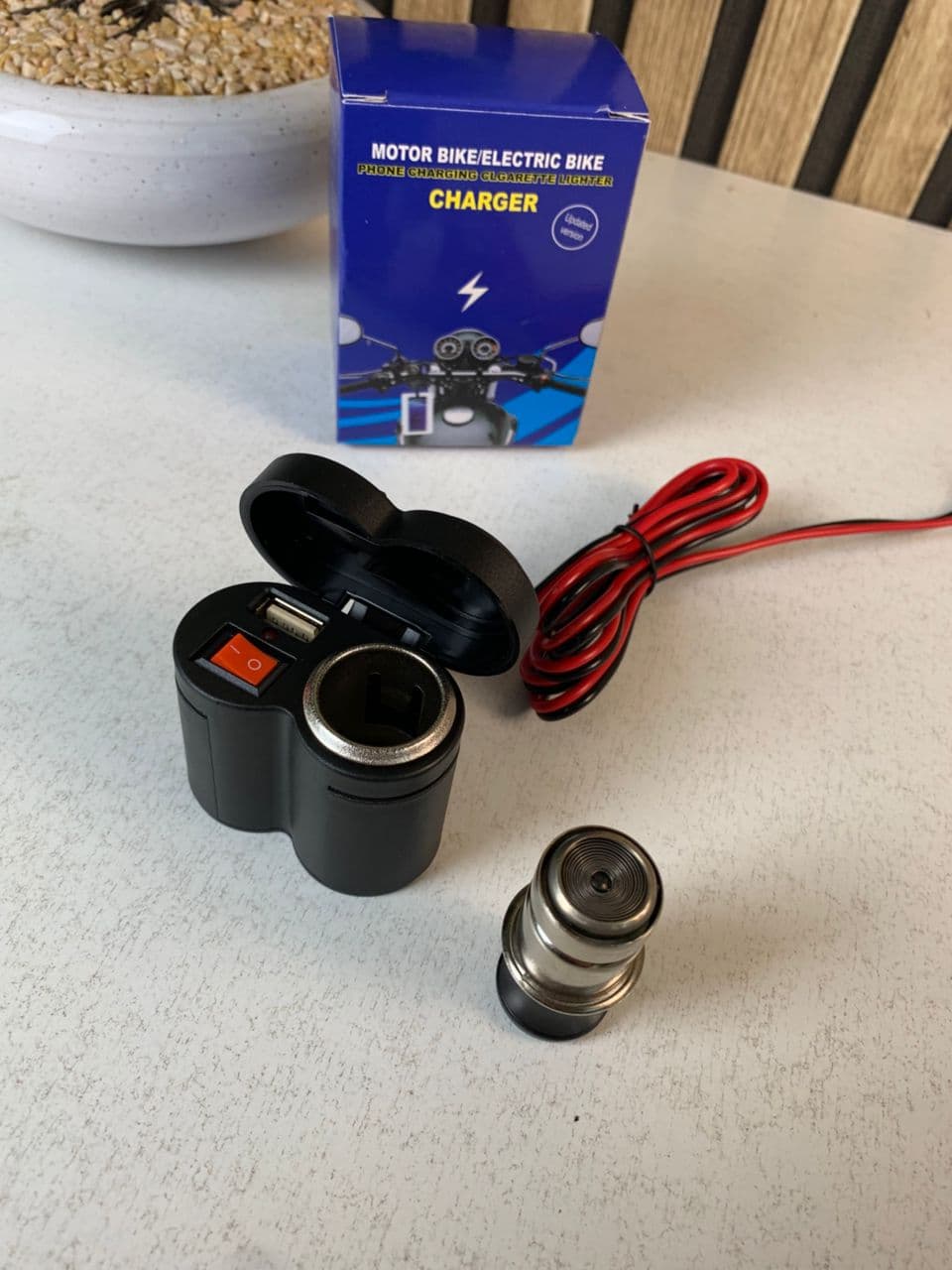 Chargeur USB 12 V pour guidon de moto avec prise allume-cig–are – مقبس طاقة لدرجات النارية - Accessoires Auto/Moto - صورة حقيقية 10
