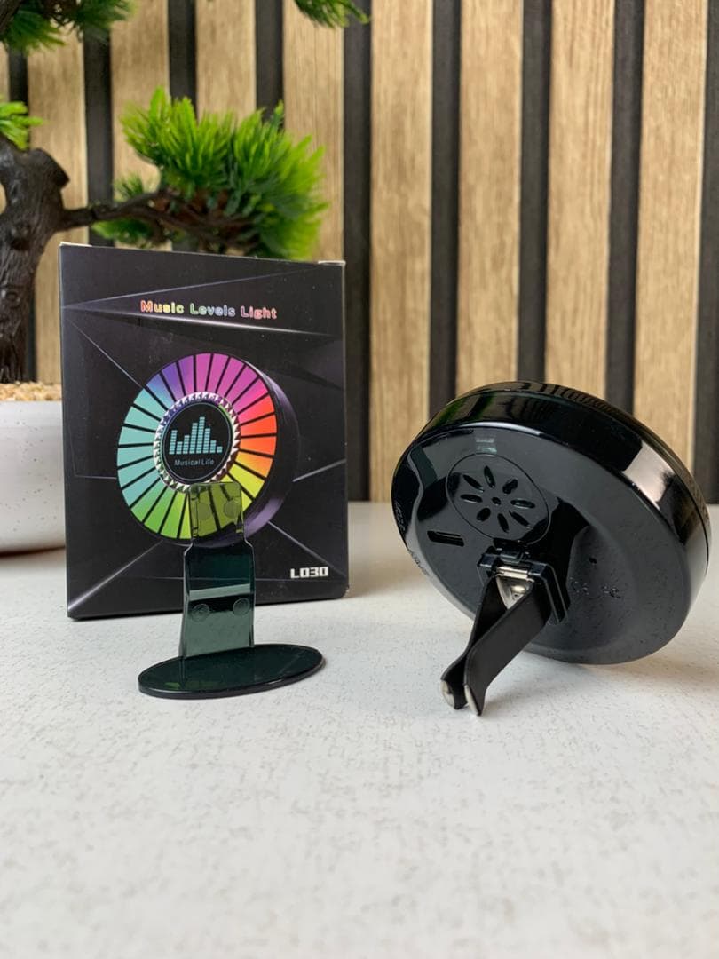 Humidificateur et Lumière d’ambiance colorées avec capteur de son RGB 1Pcs - Accessoires Auto/Moto - صورة حقيقية 7