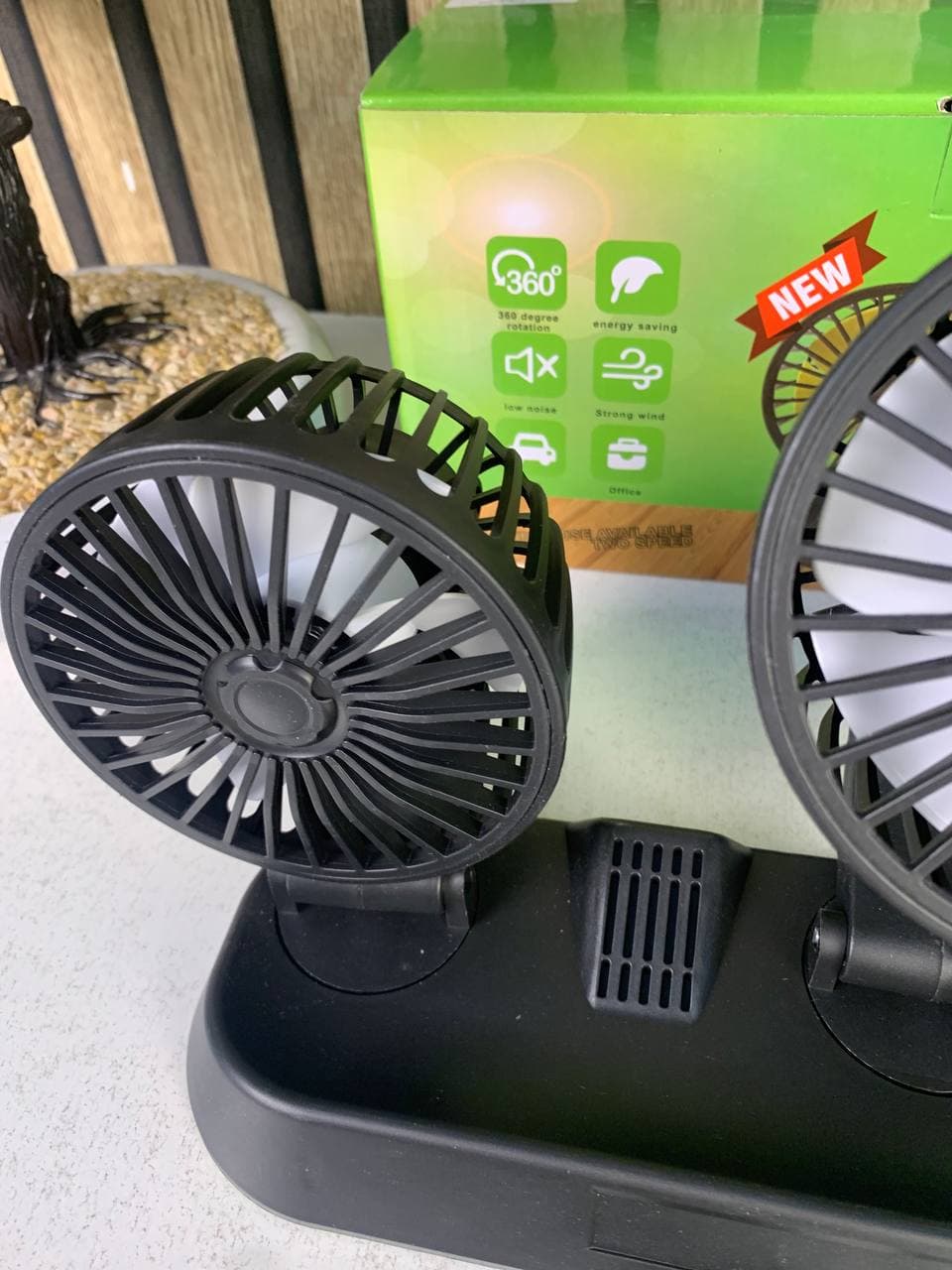 Ventilateur de Voiture USB Haute Vitesse 360° Réglable 3 Têtes 12/ 24 V - مروحة سيارة قابلة للتعديل بزاوية 360 درجة بثلاثة رؤوس - Accessoires Auto/Moto - صورة حقيقية 12