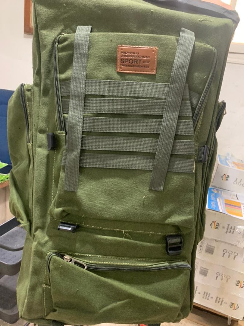 Sac à dos randonnée tactique militaire 80l imperméable - Camping et Randonnée - صورة حقيقية 6