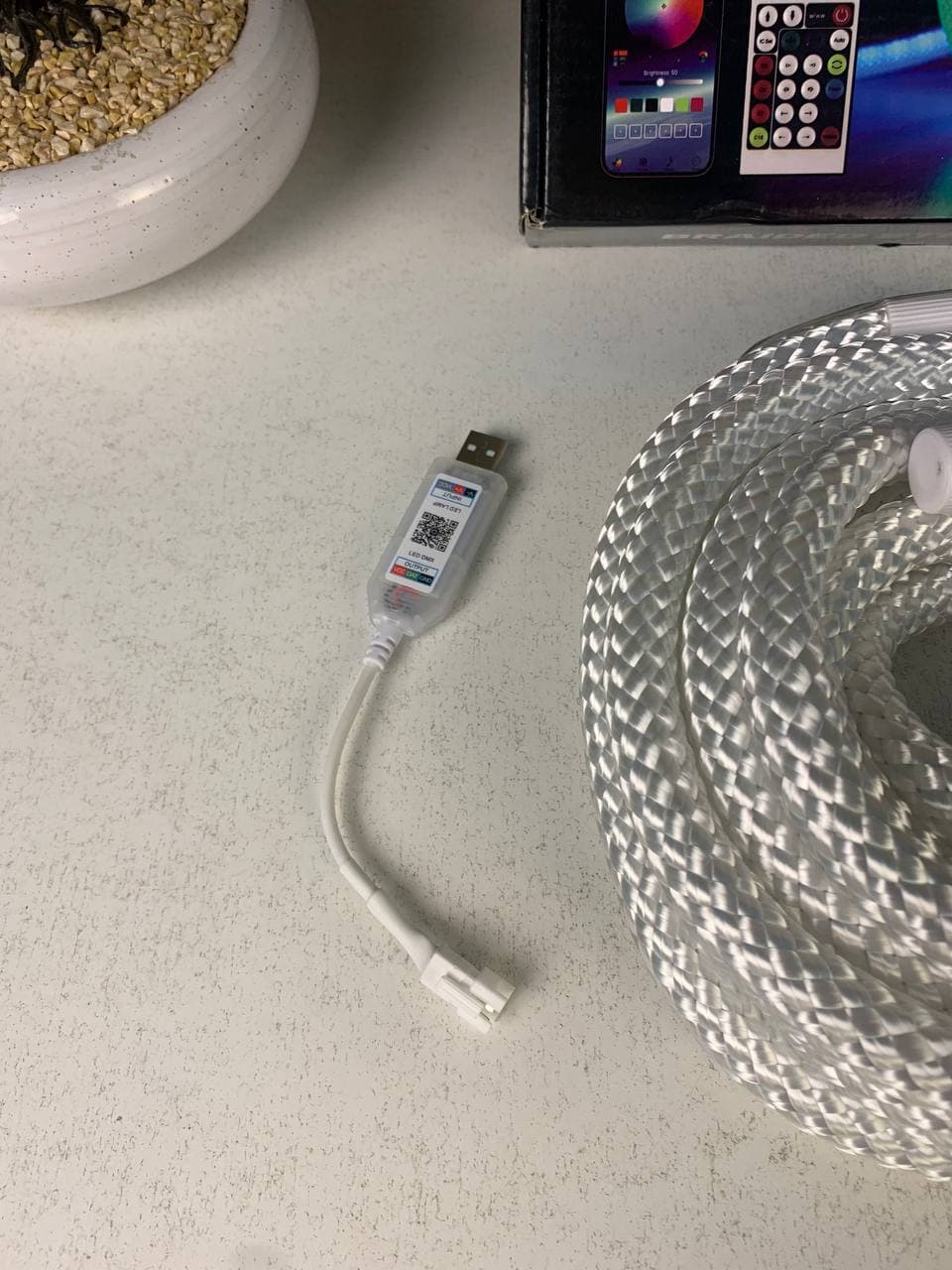 شريط إضاءة ملونة 360° | Bande LED Tube App Control | 5m USB 5V - Décoration - صورة حقيقية 10